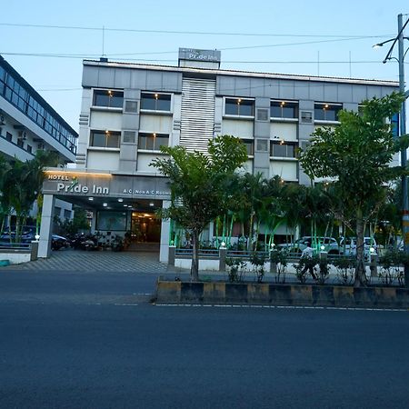 Hotel Pride Inn Shirdi Exteriör bild